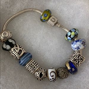 Pandora bracelet with beads
